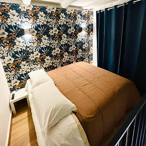 Camera standard con letto king size